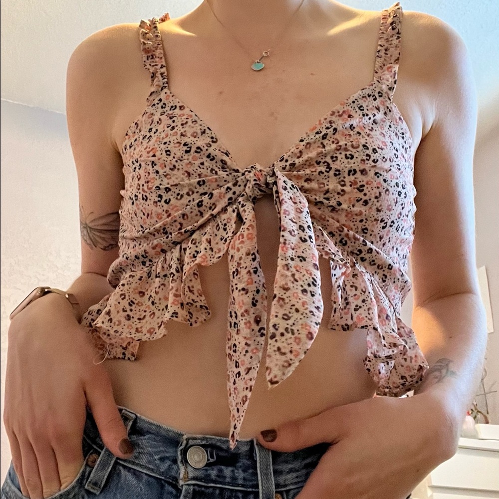 Tie front crop blouse